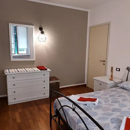 別荘 La Casa Di Max ラ・スペツィア