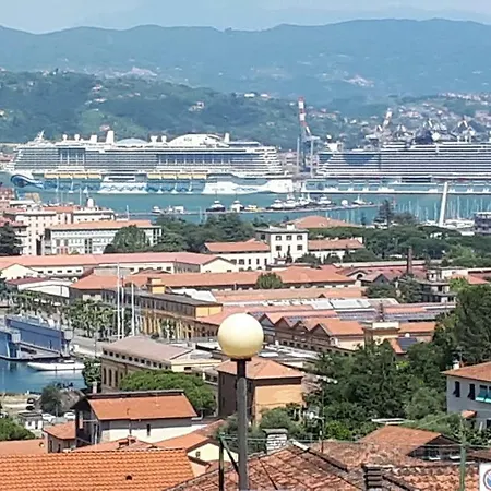 La Casa Di Max Casa de Férias La Spezia